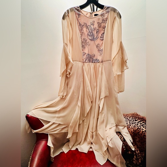 BCBGMAXAZRIA Nel Silk Embroidered Blush Romantic Asymmetrical Hem Midi Dress, XS - Picture 2 of 10